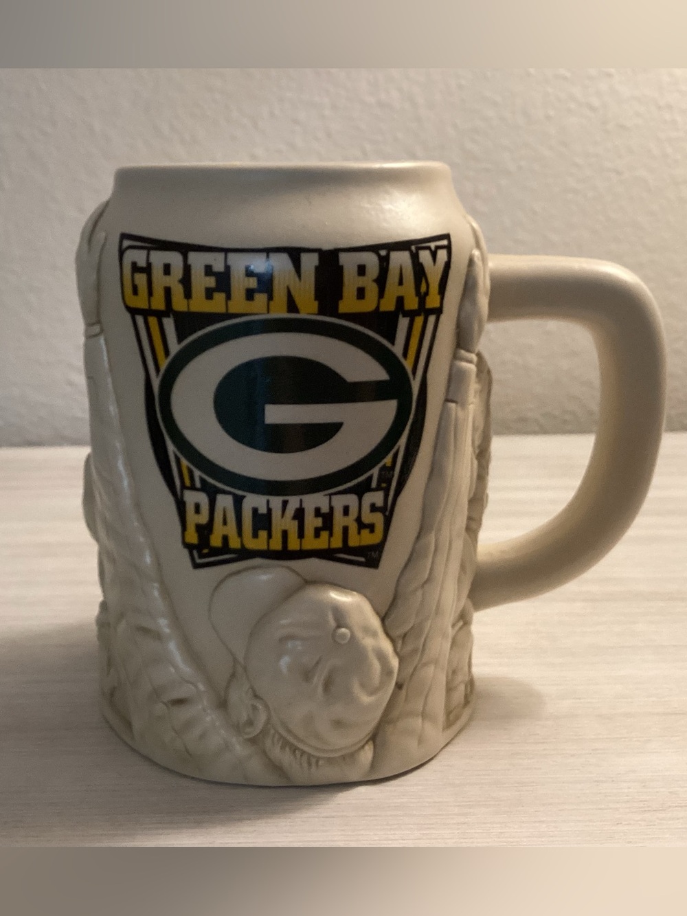 VTG Rare GREEN BAY PACKERS Raised High Relief 3D Sculpted Mug - IEC